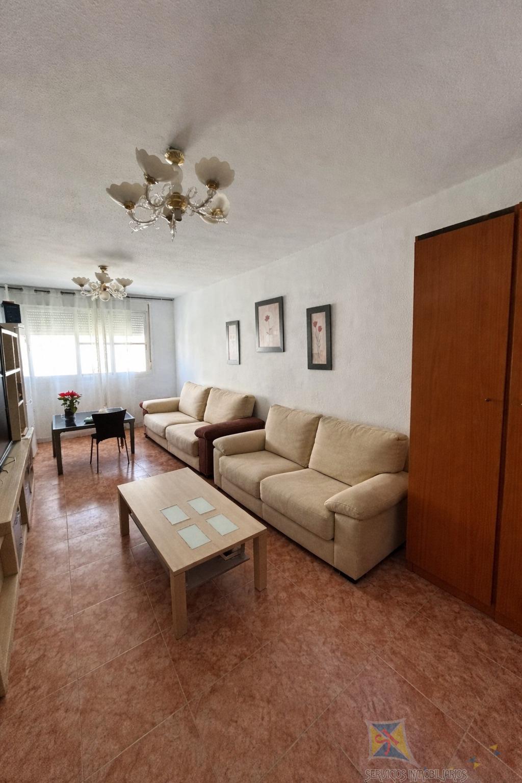 Venta de piso en Vícar