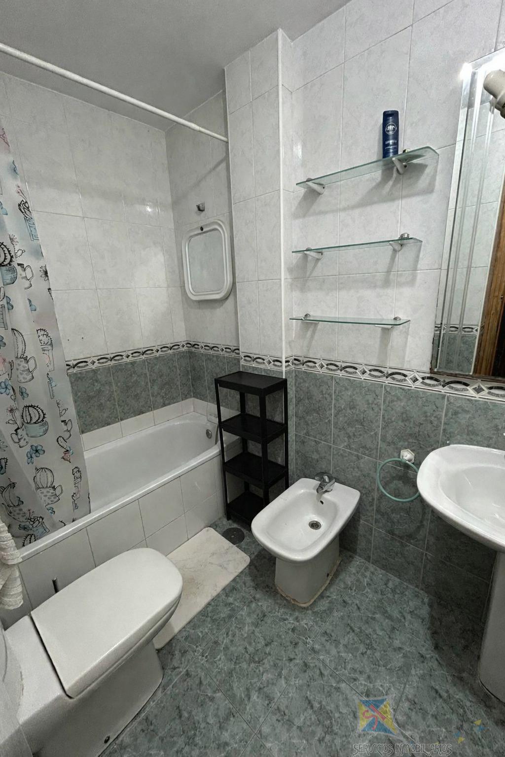 Venta de piso en Vícar