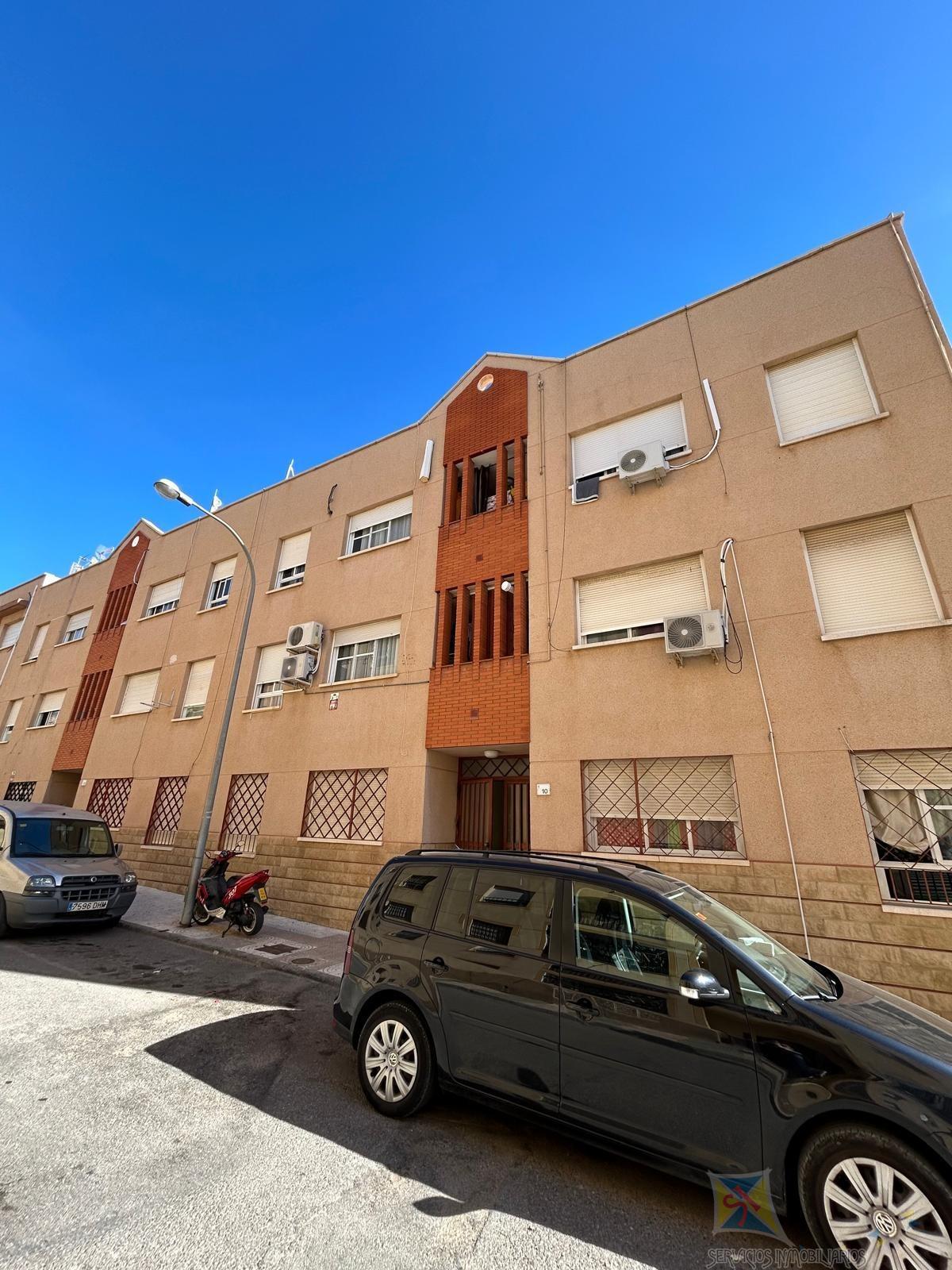 Venta de piso en Vícar