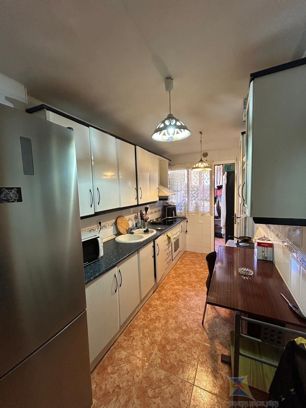 Venta de piso en Vícar