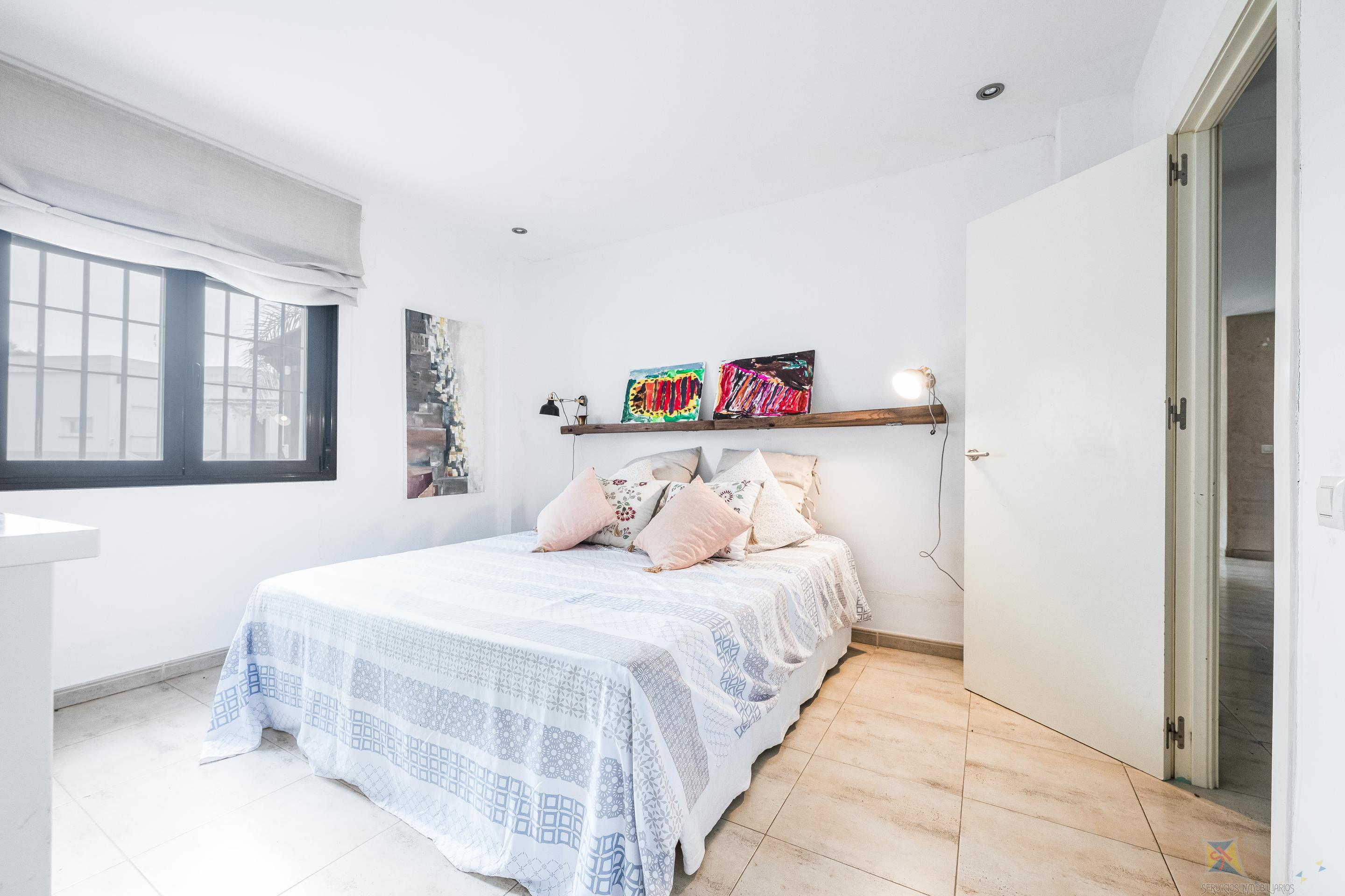 Venta de chalet en Carmona