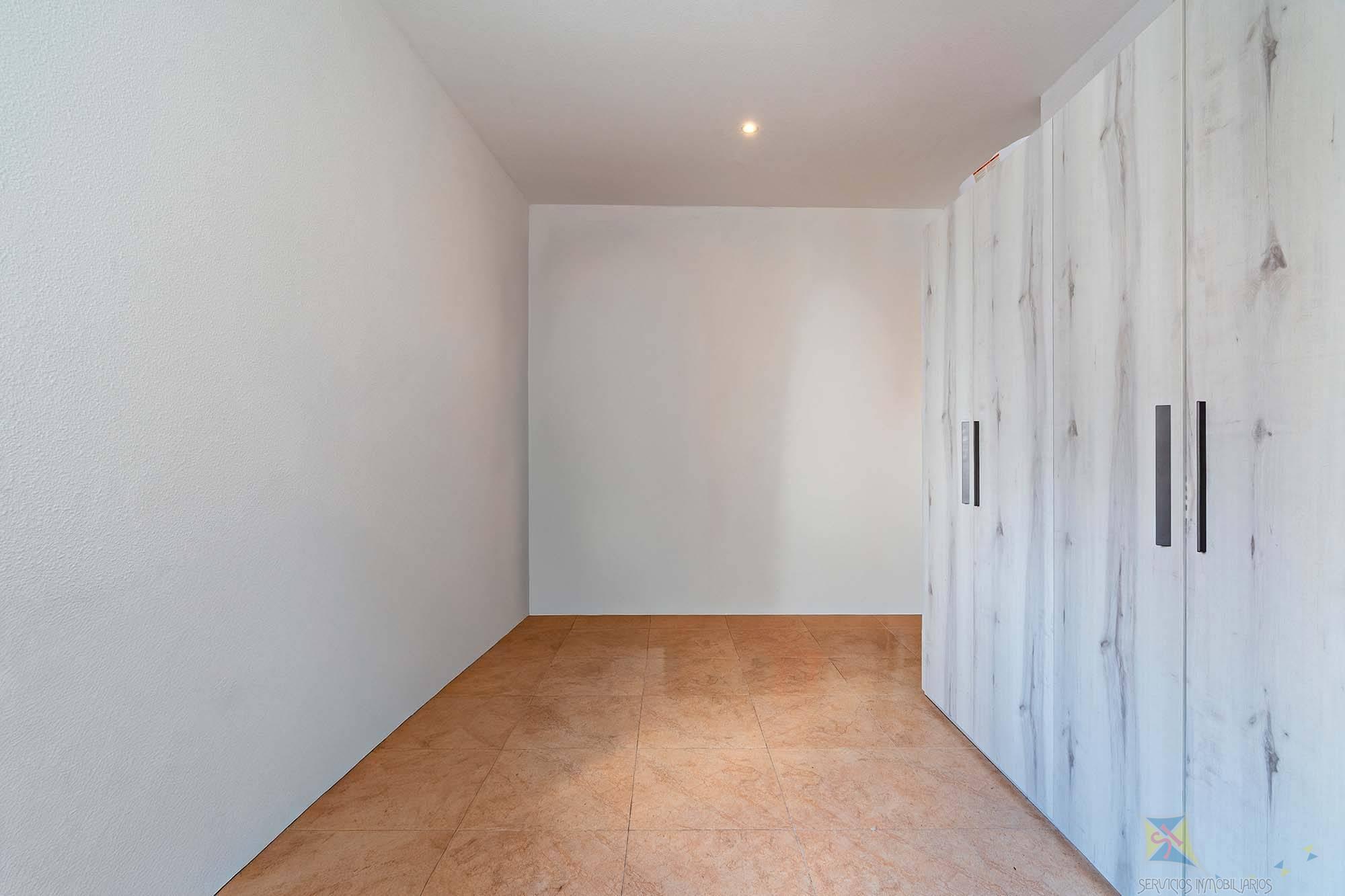 Venta de piso en Roquetas de Mar