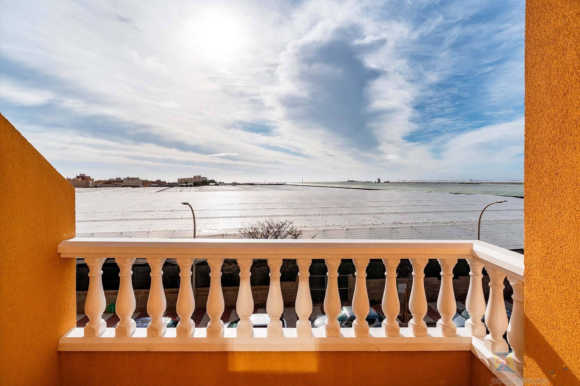 Venta de piso en Roquetas de Mar