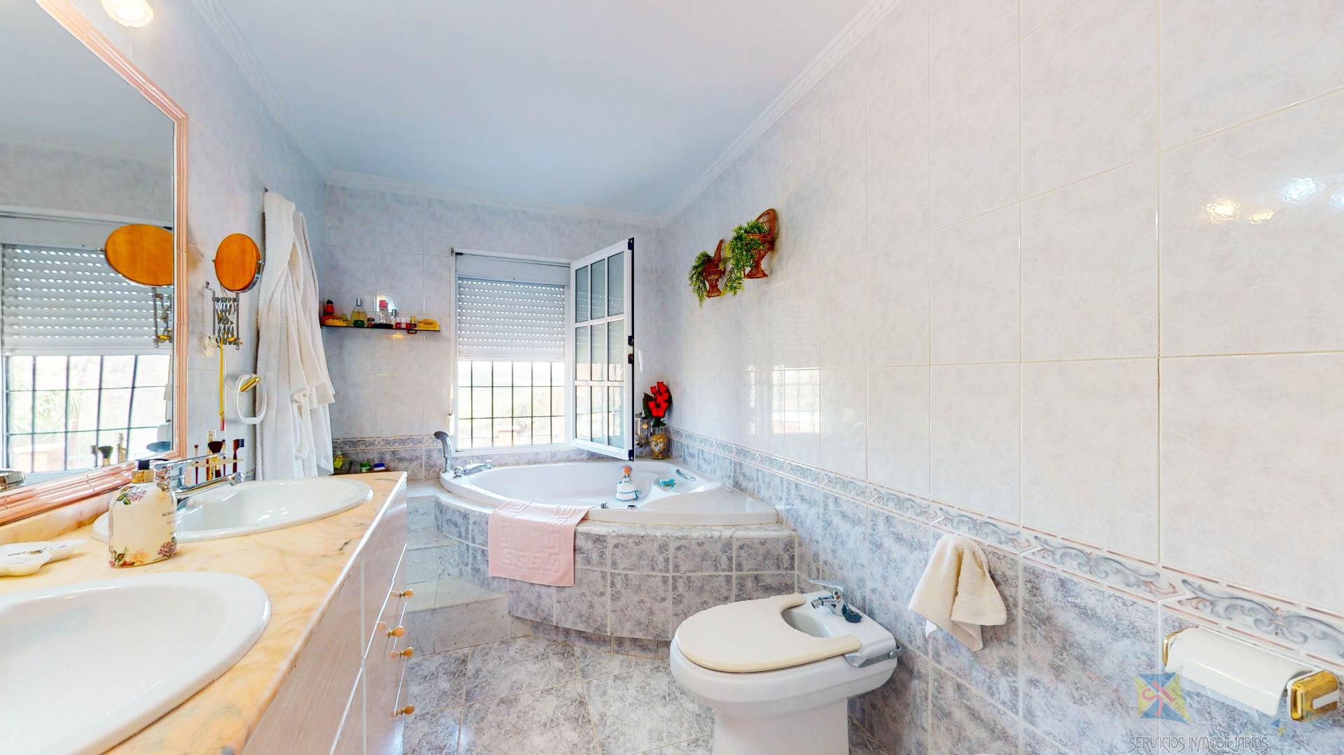 Venta de casa en Campanillas