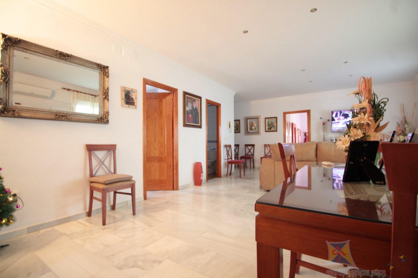 For sale of flat in Villaverde del Río