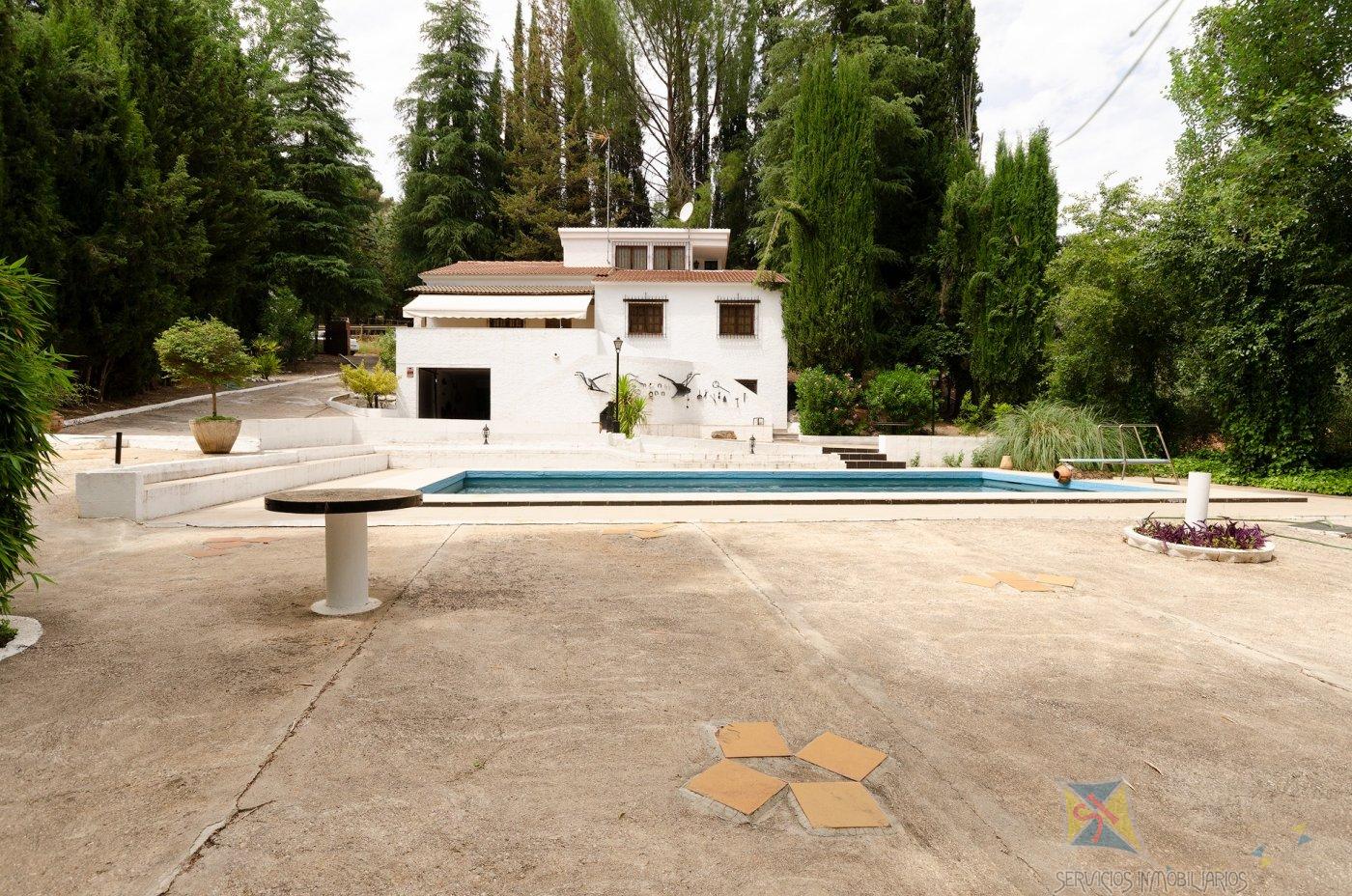 For sale of house in Villanueva del Arzobispo