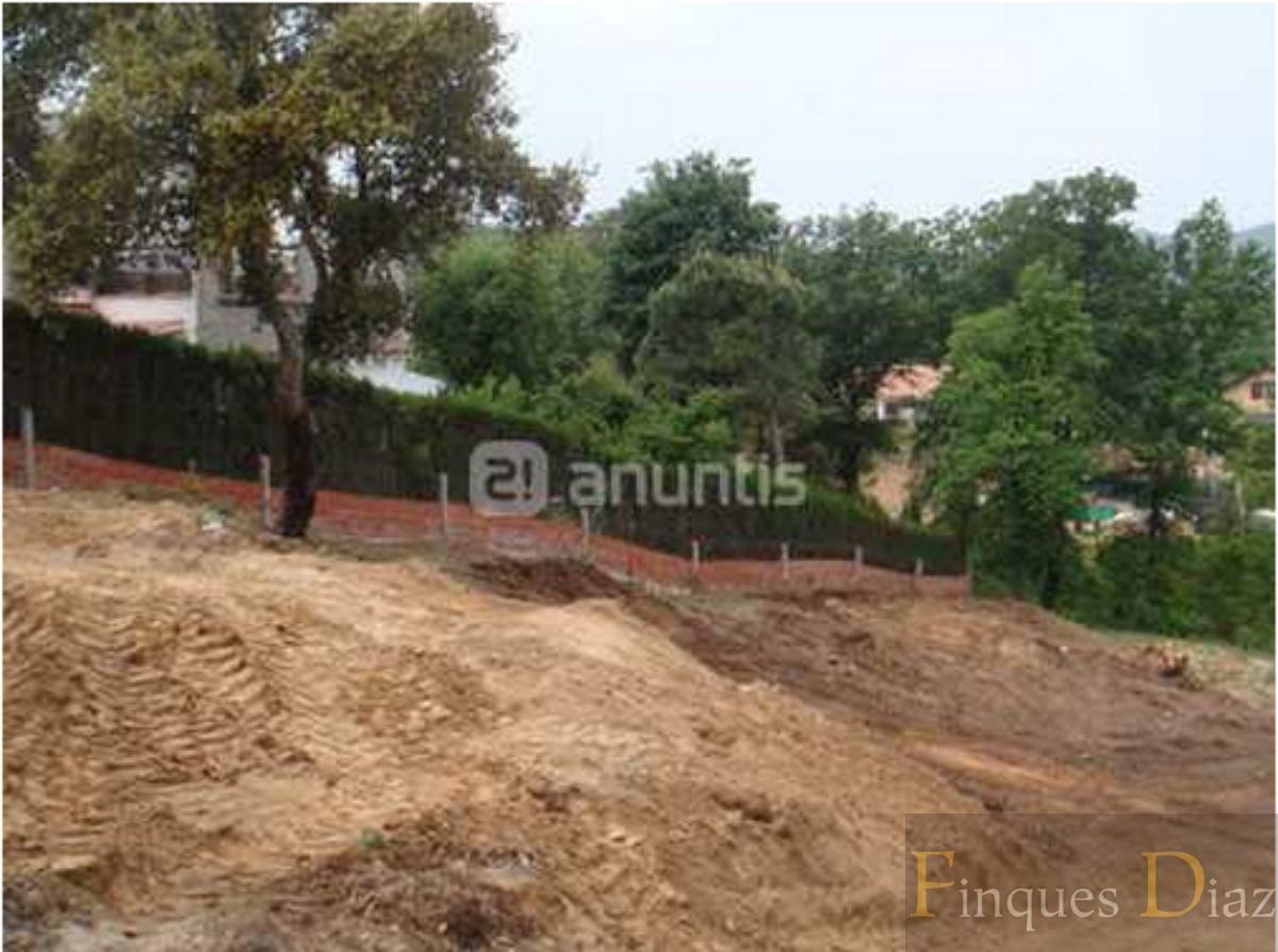 For sale of land in Tordera