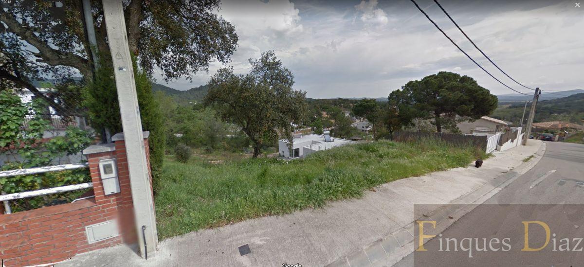 For sale of land in Tordera