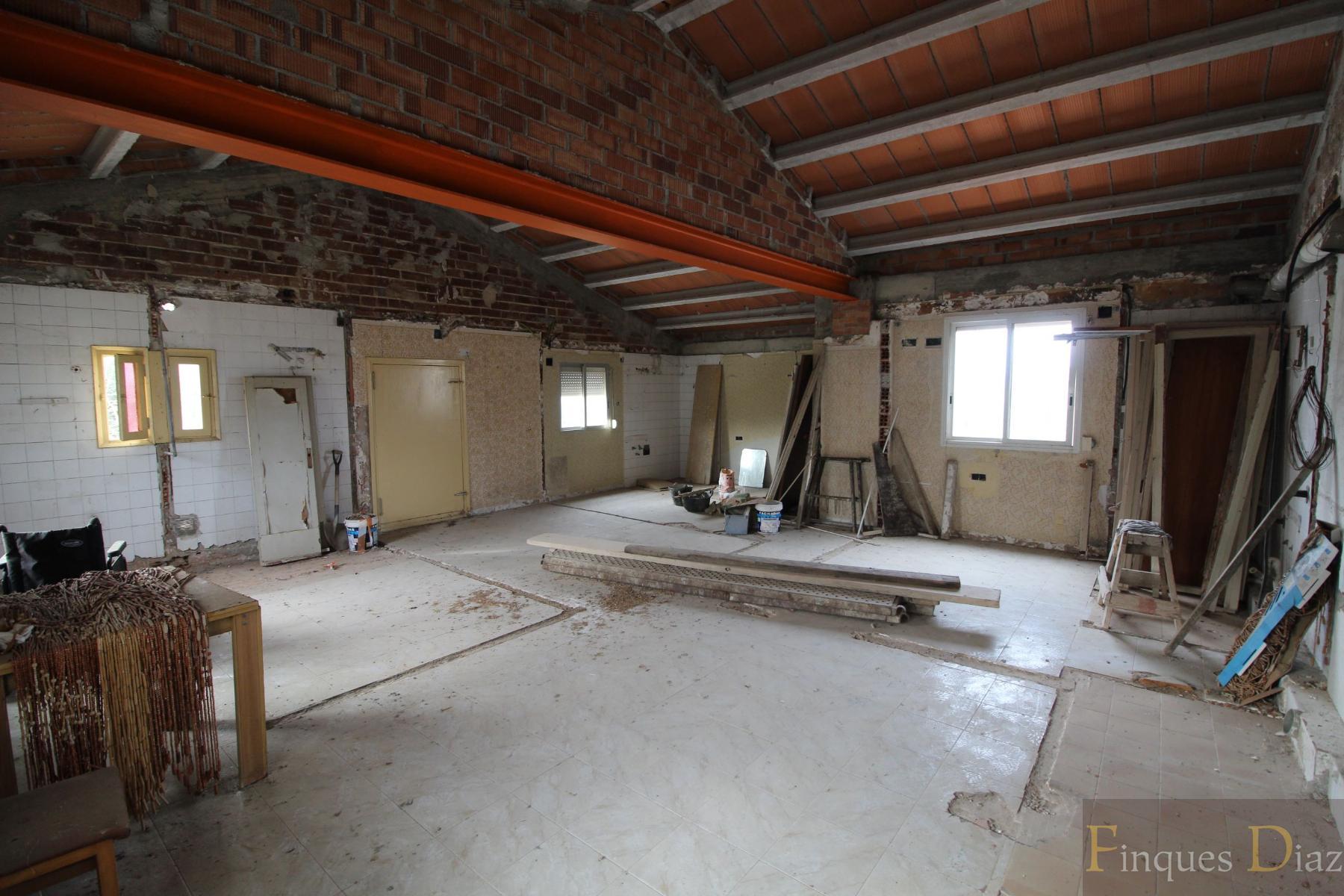 Venta de finca rústica en Palafolls