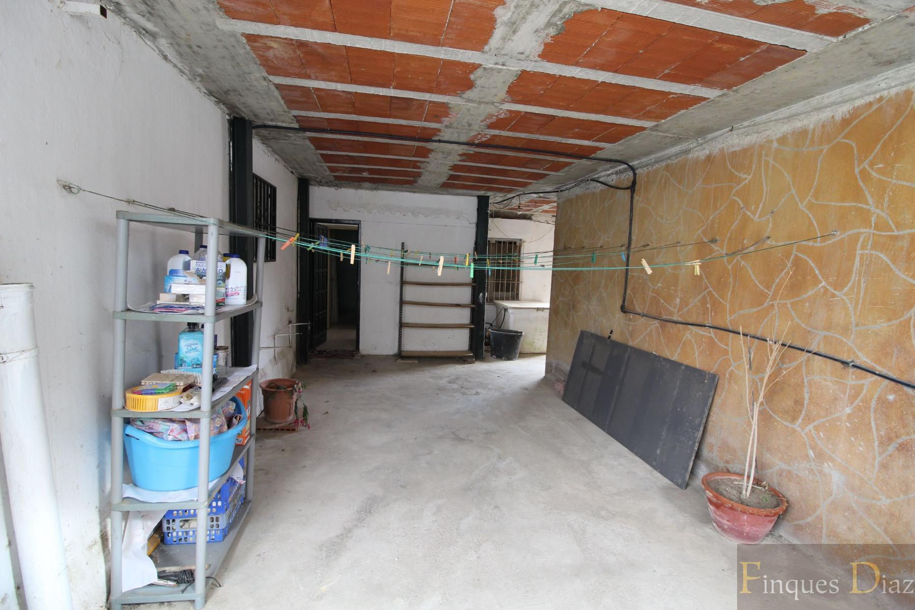 Venta de finca rústica en Palafolls