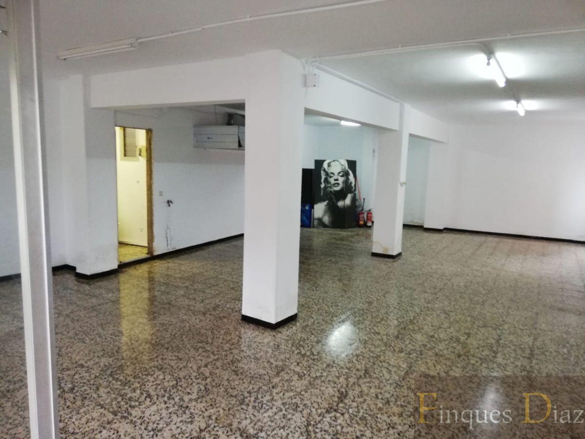 Venta de local comercial en Pineda de Mar