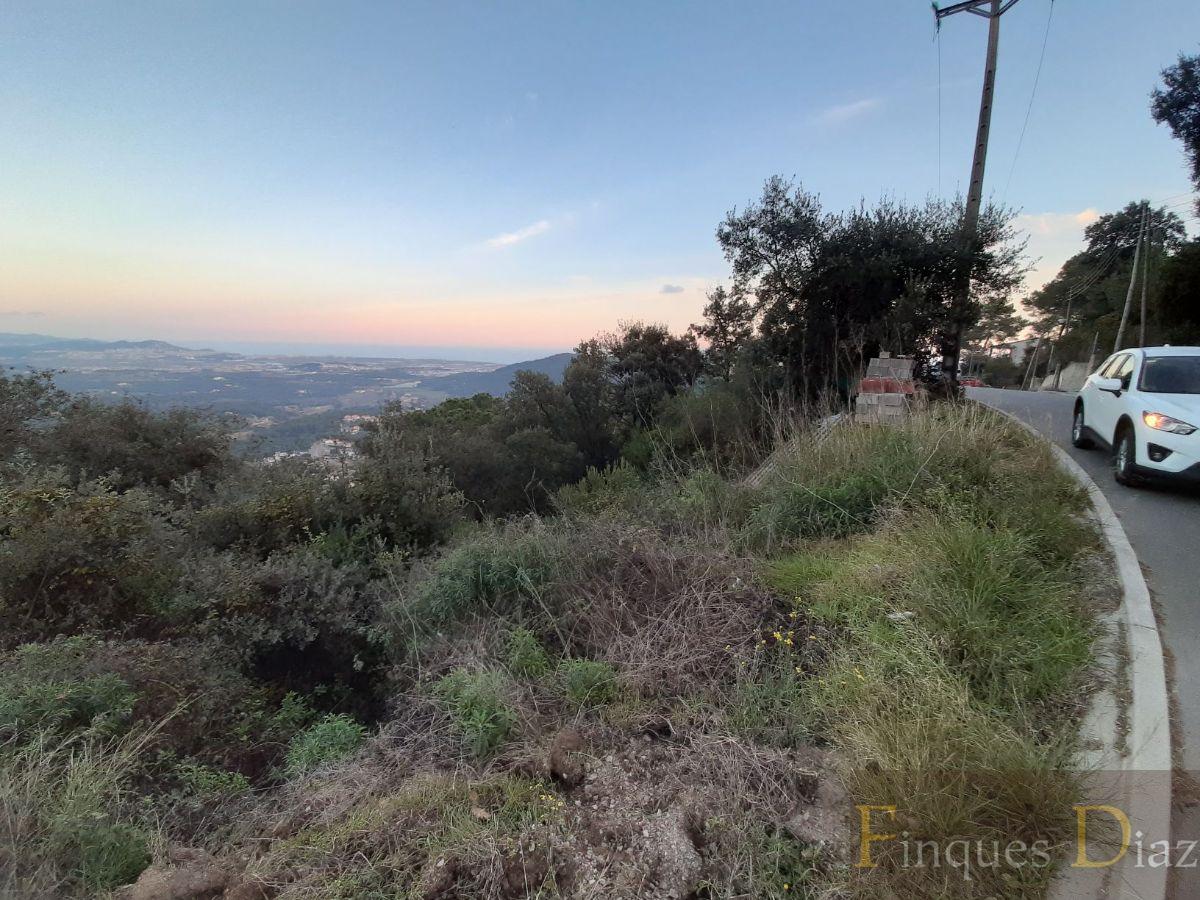 For sale of land in Palafolls