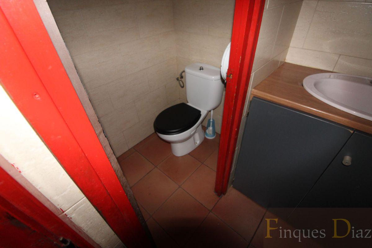 For sale of commercial in Blanes