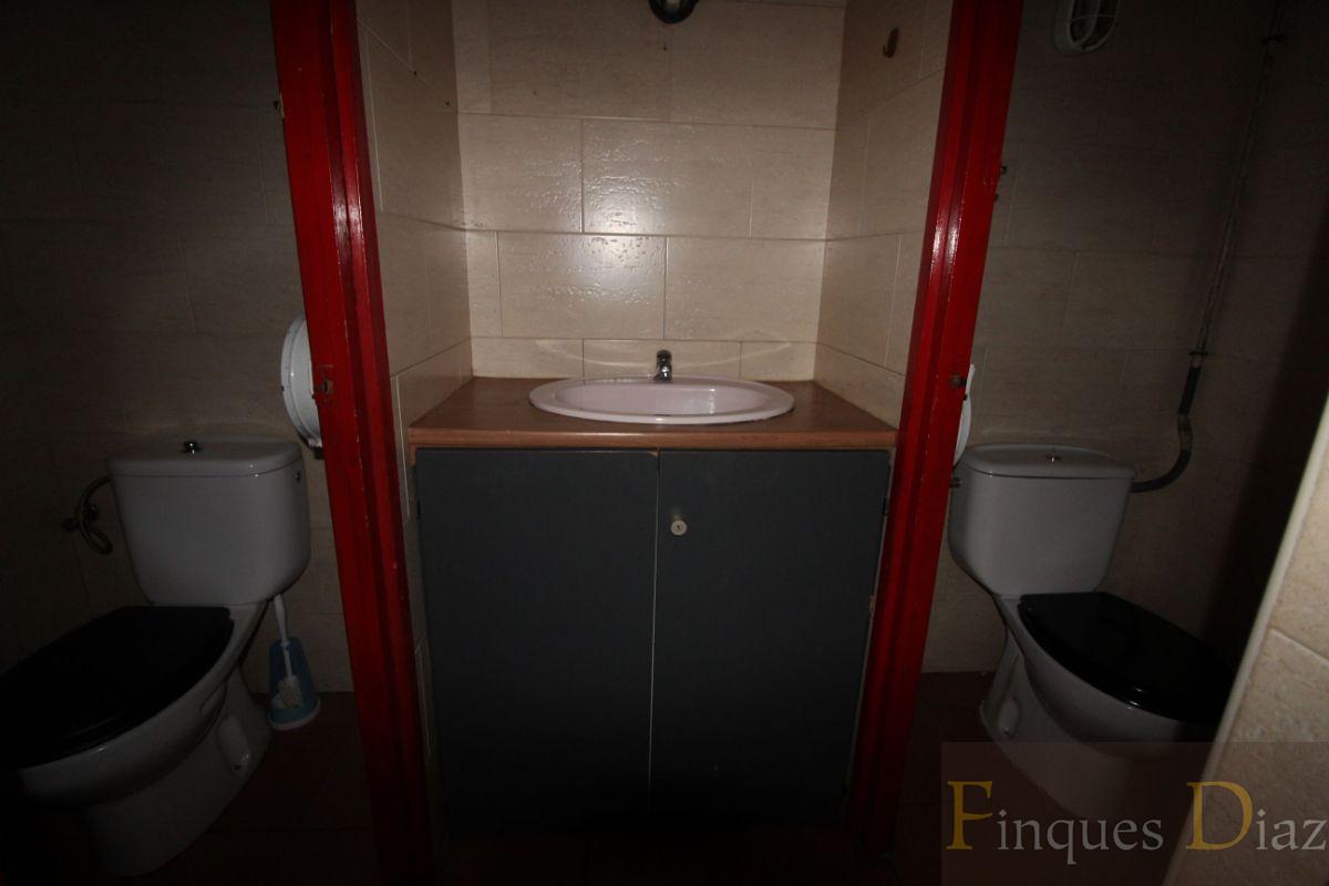 For sale of commercial in Blanes