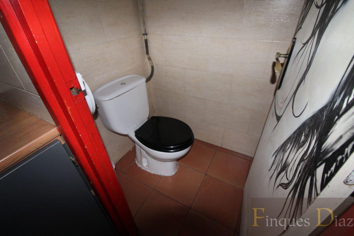 For sale of commercial in Blanes