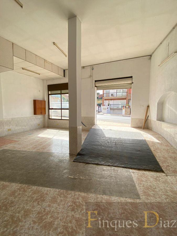 Venta de local comercial en Palafolls