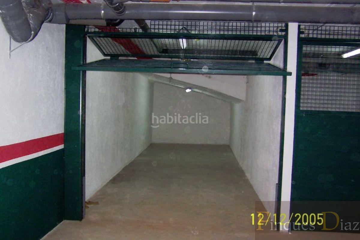 For sale of garage in Blanes