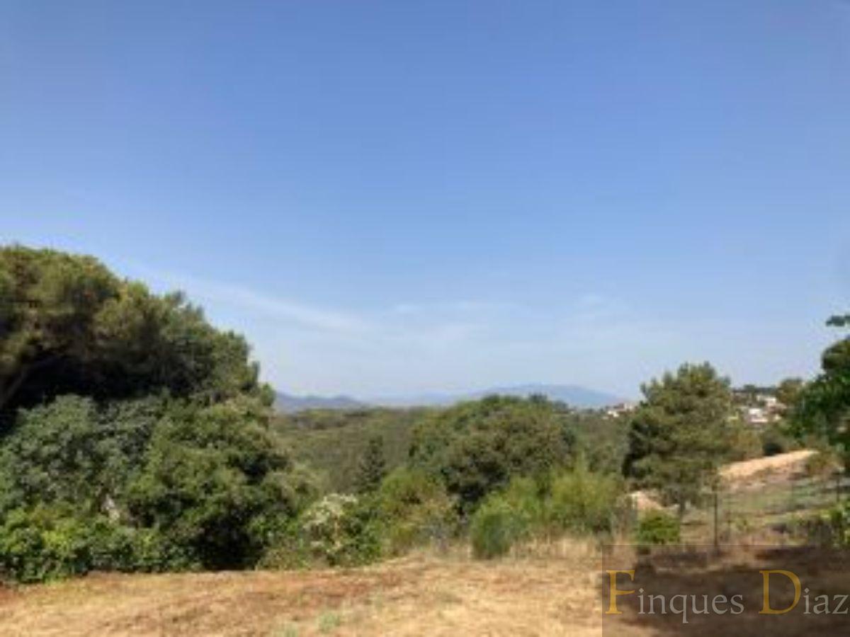 For sale of land in Tordera