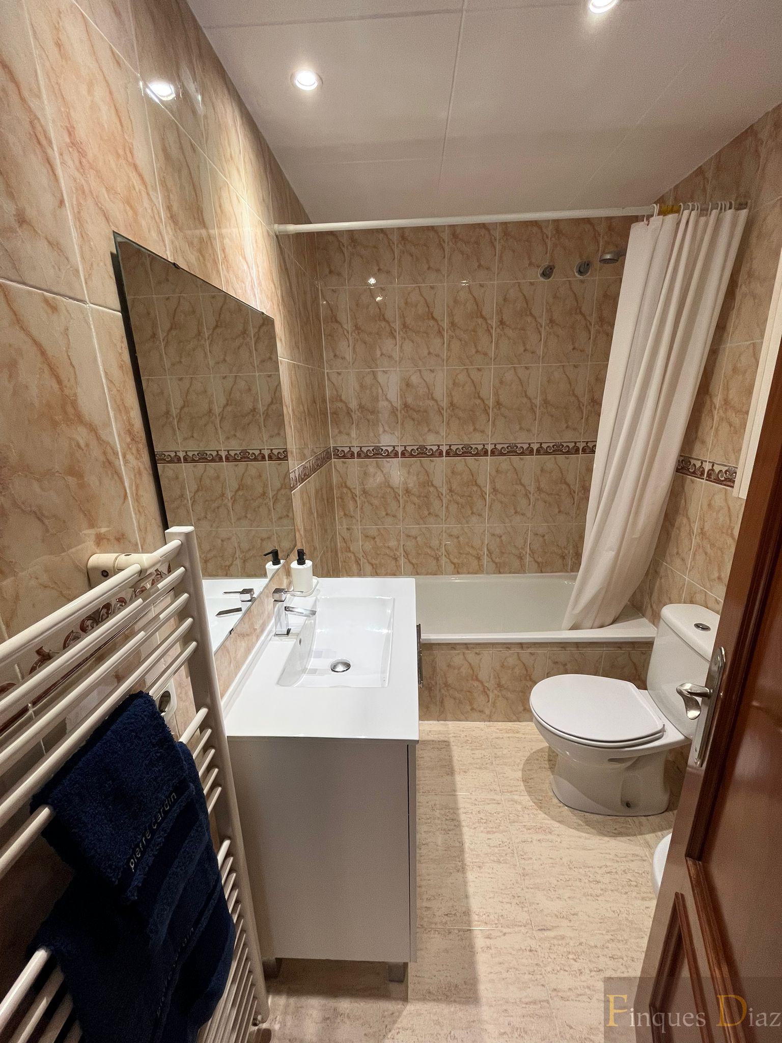 For sale of flat in Palafolls