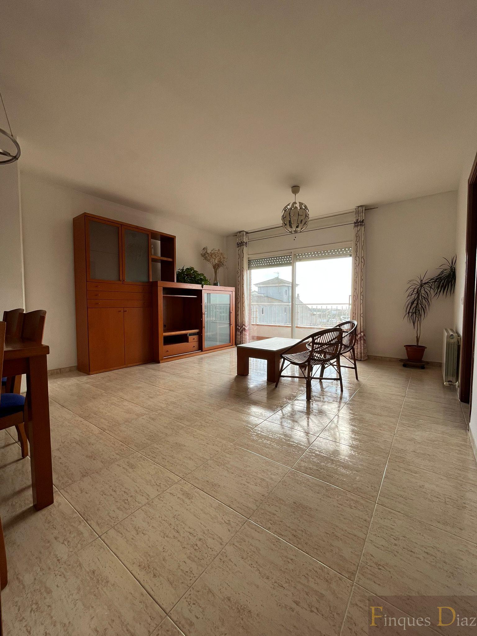 For sale of flat in Palafolls