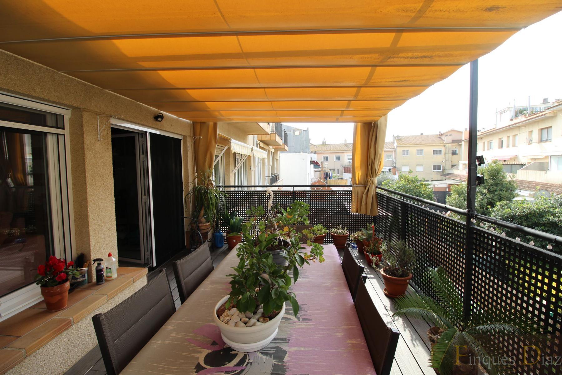 For sale of house in Palafolls