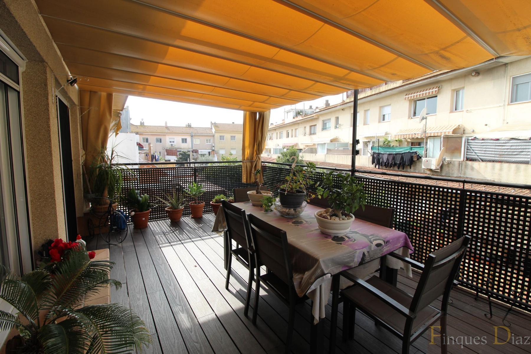 For sale of house in Palafolls