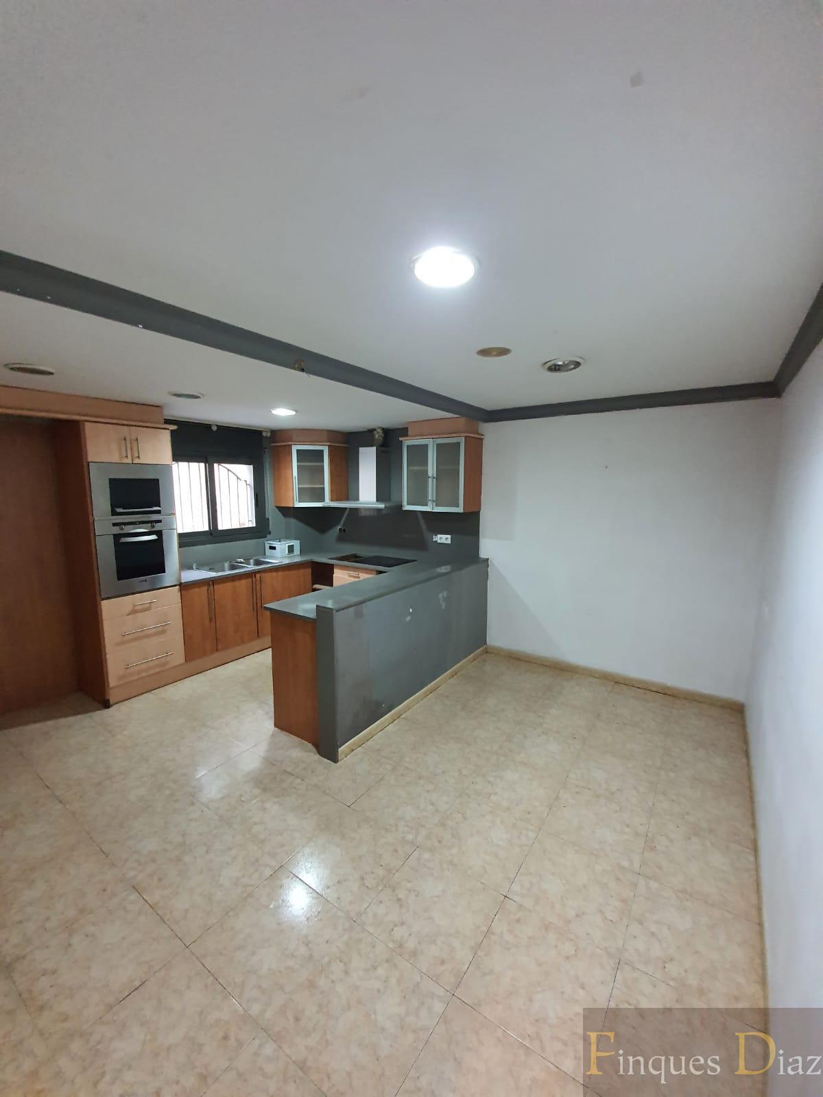 For sale of house in Palafolls