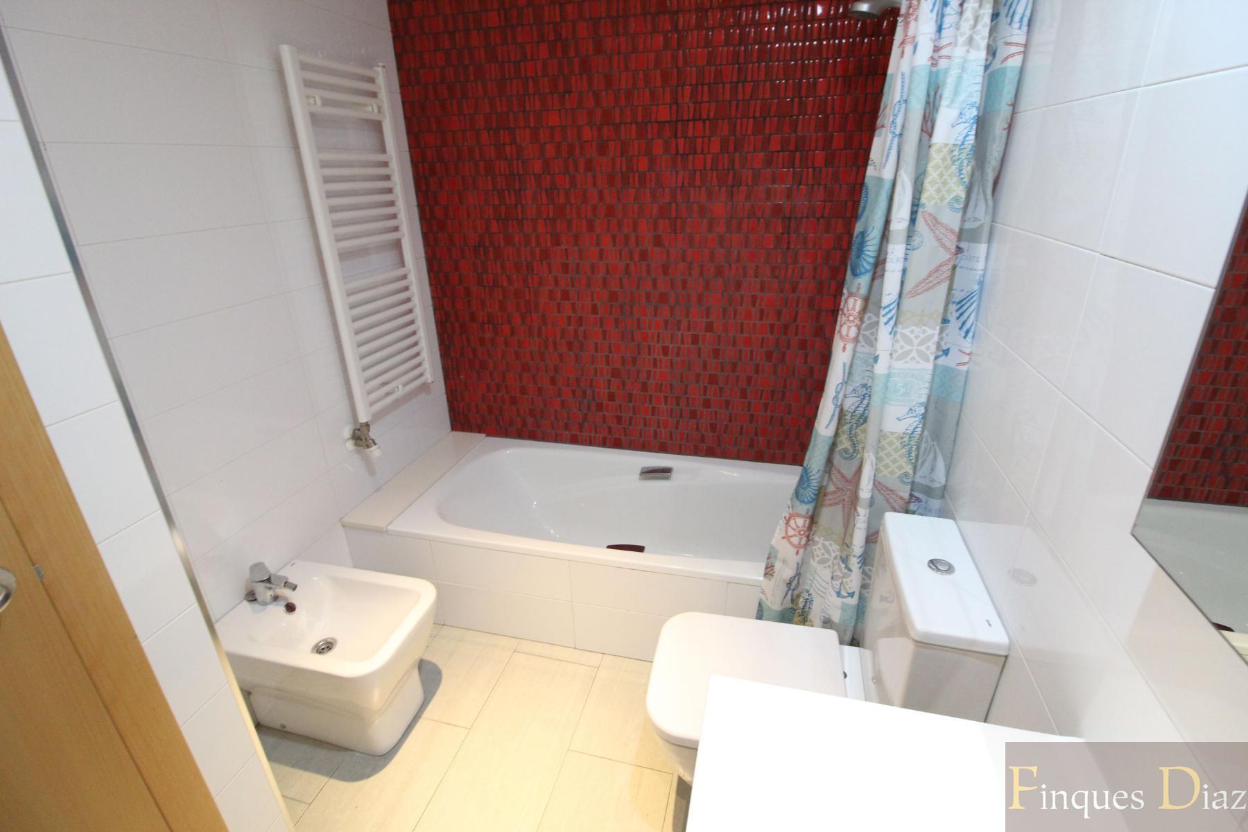 For rent of flat in Pineda de Mar