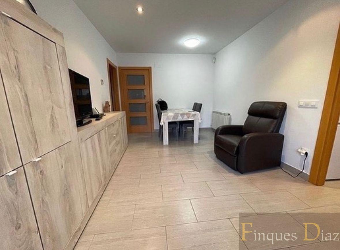 For rent of flat in Pineda de Mar