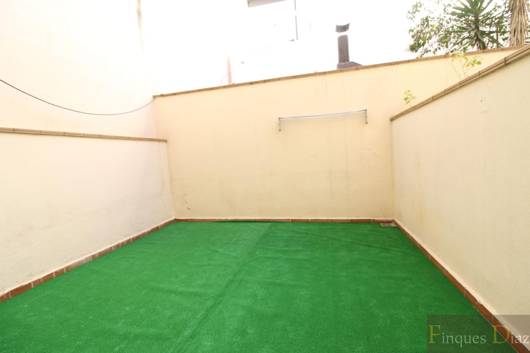 For sale of ground floor in Palafolls