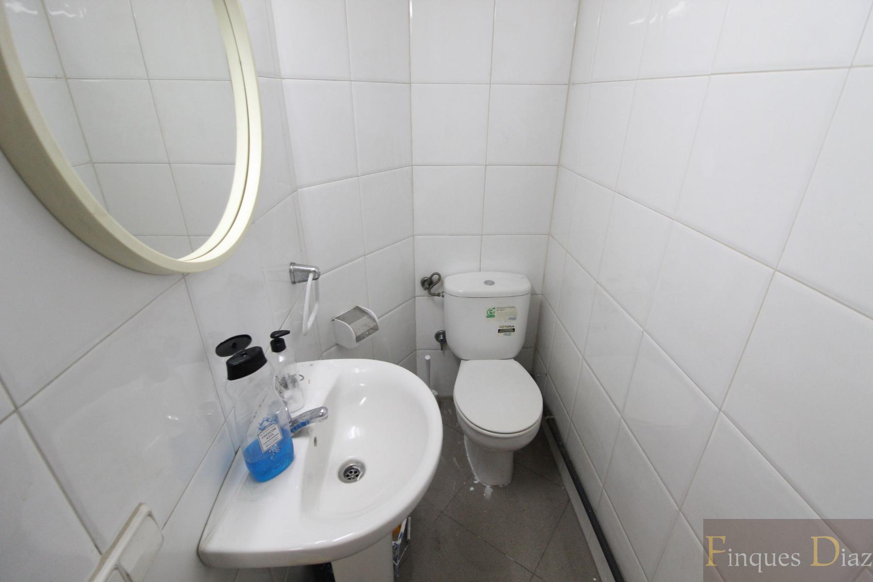 For rent of commercial in Tordera