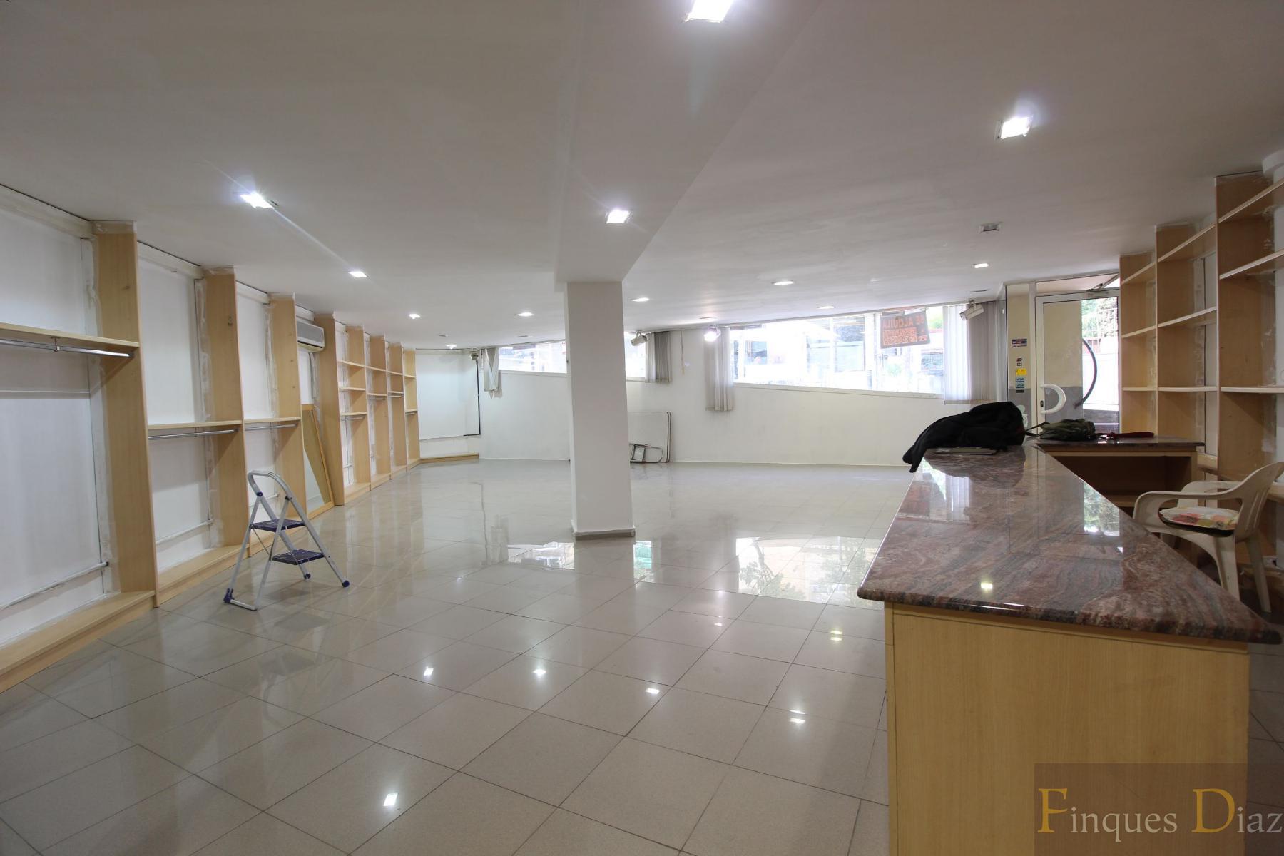 For rent of commercial in Tordera