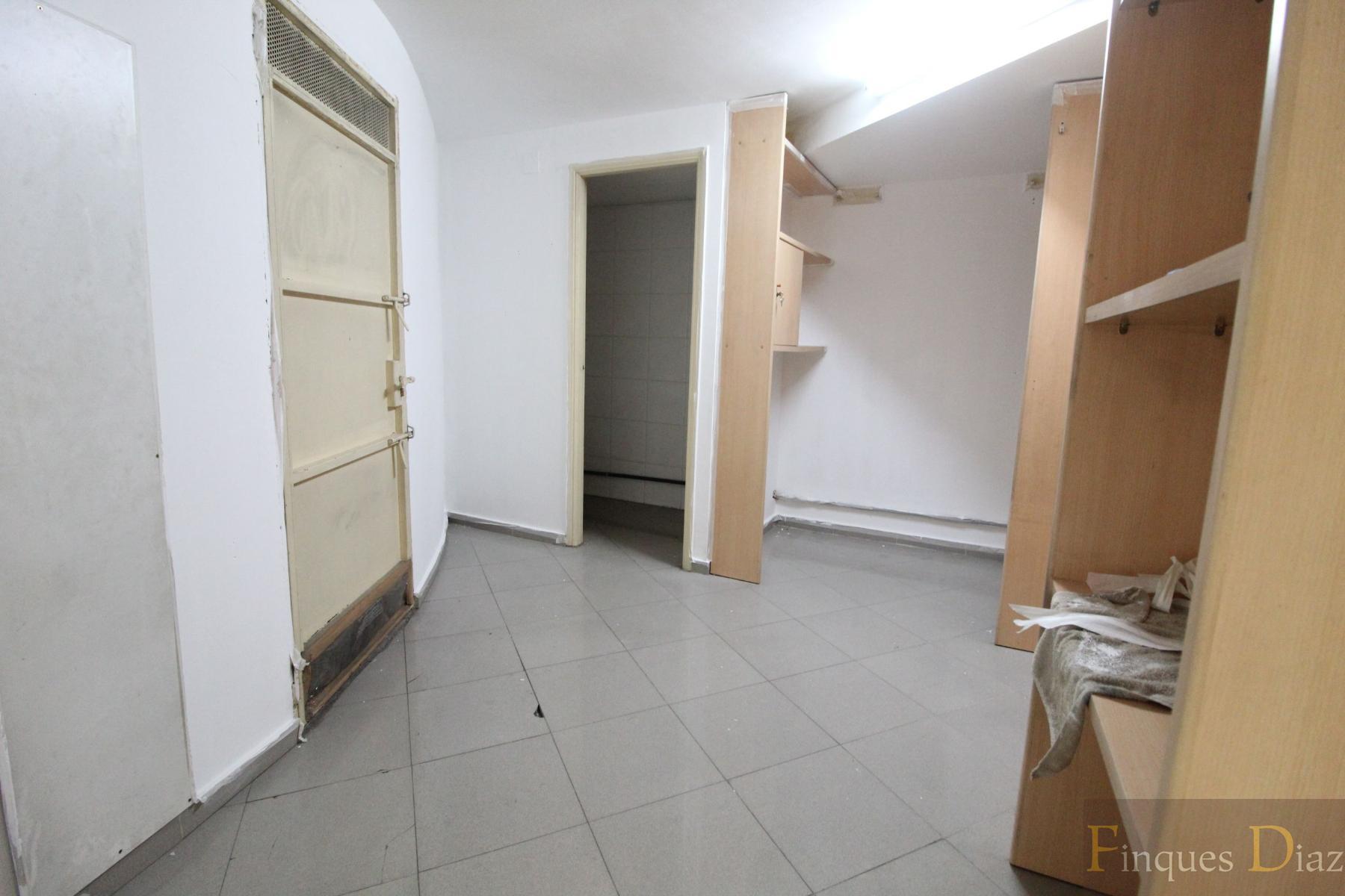 For rent of commercial in Tordera