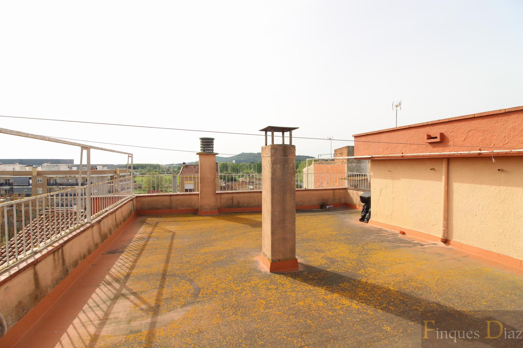 For sale of flat in Tordera