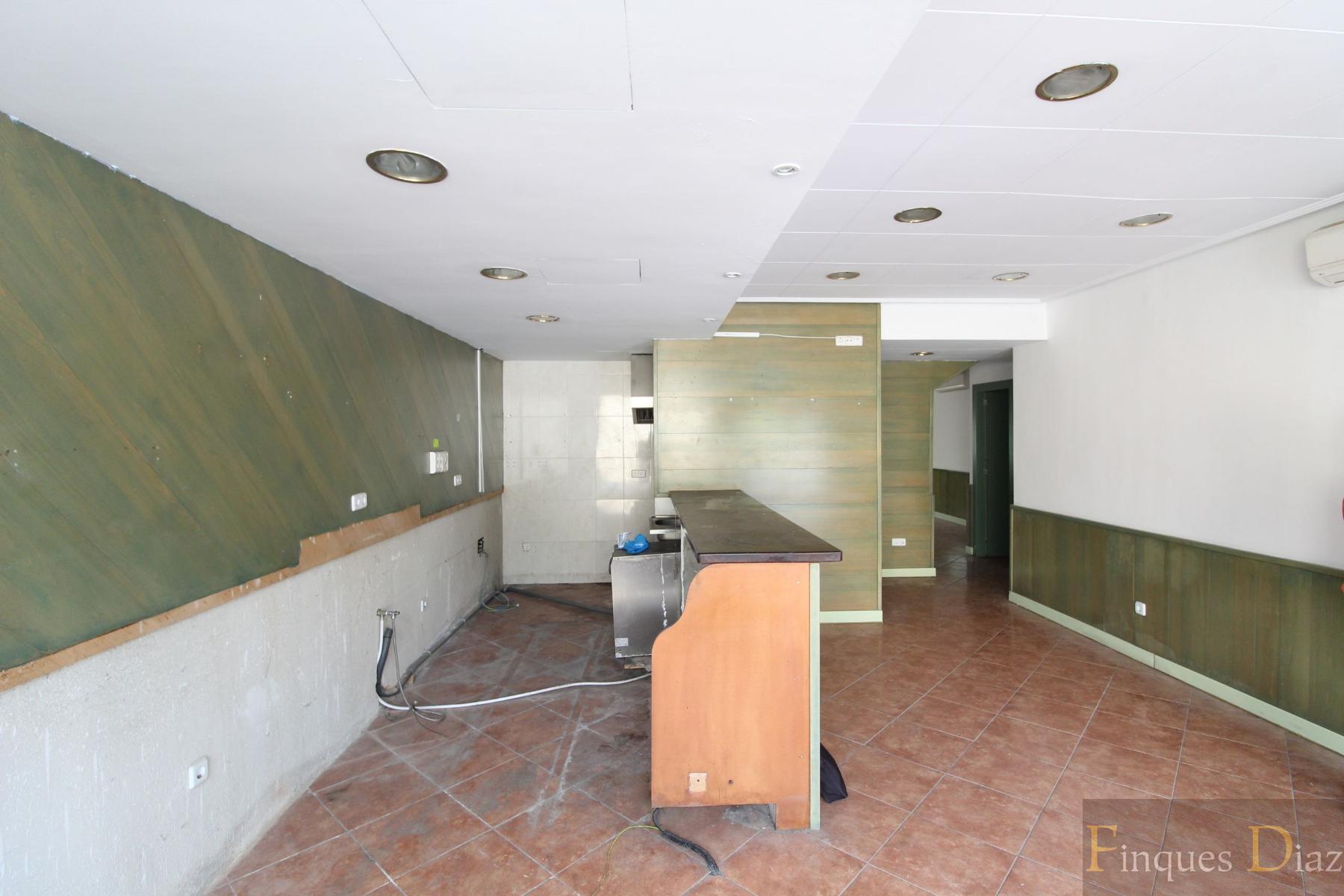 For sale of commercial in Palafolls