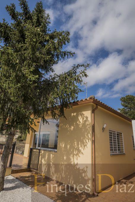 For sale of house in Maçanet de la Selva