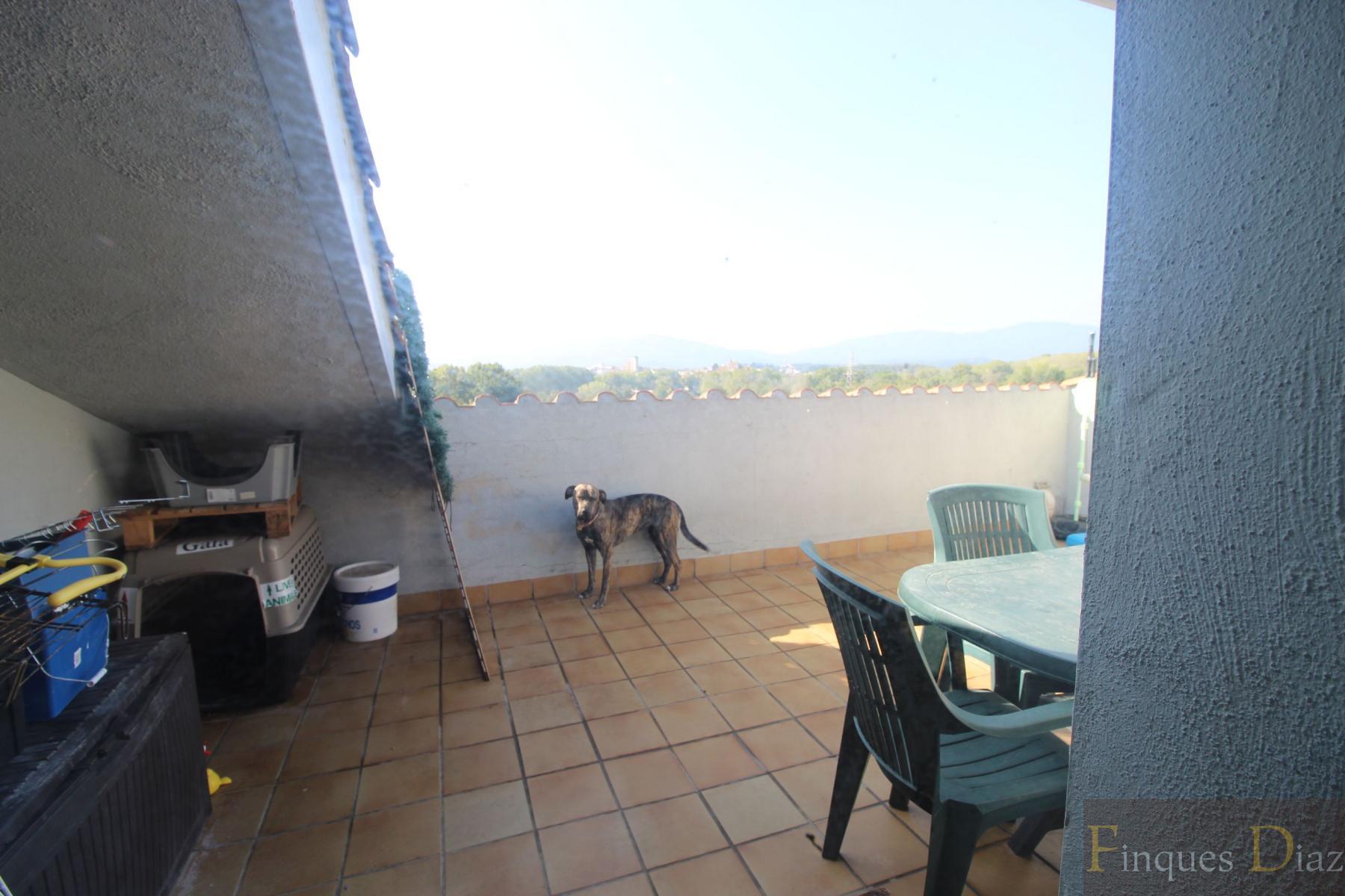 For sale of duplex in Tordera