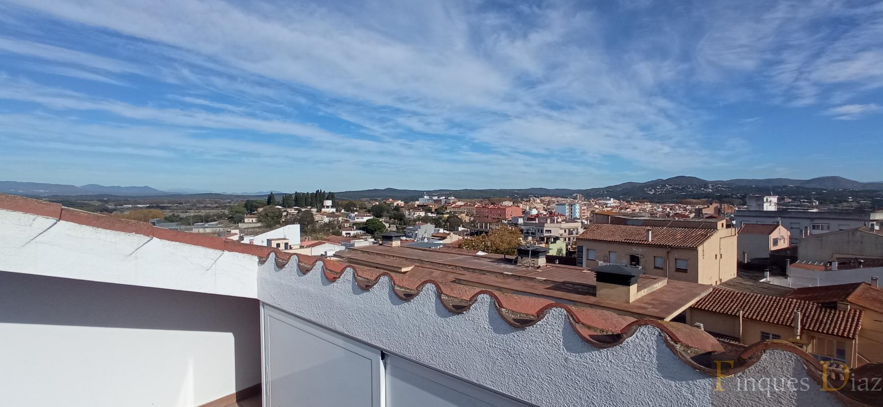 For sale of duplex in Tordera