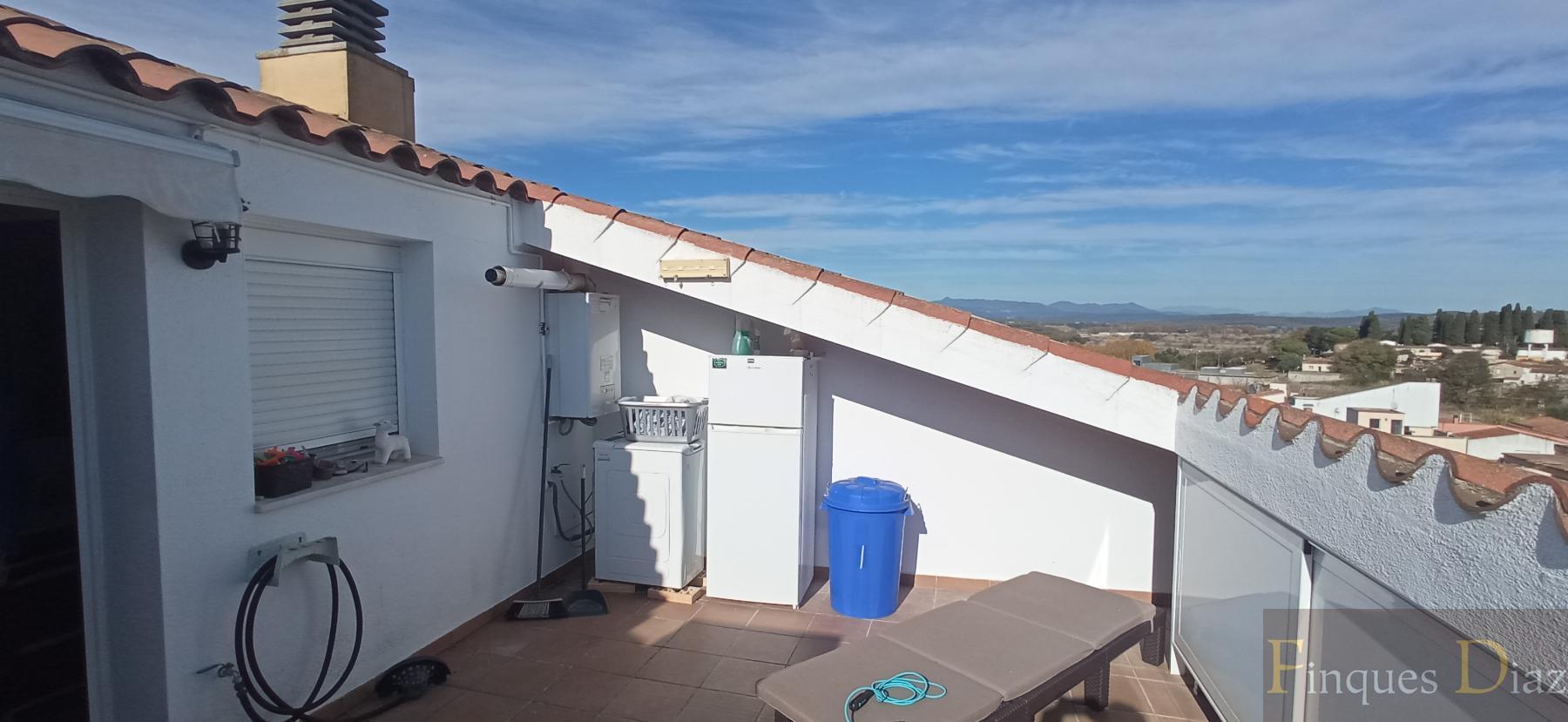 For sale of duplex in Tordera