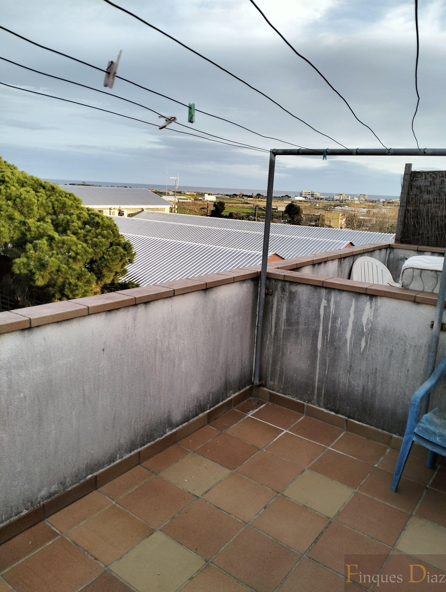 For sale of flat in Palafolls