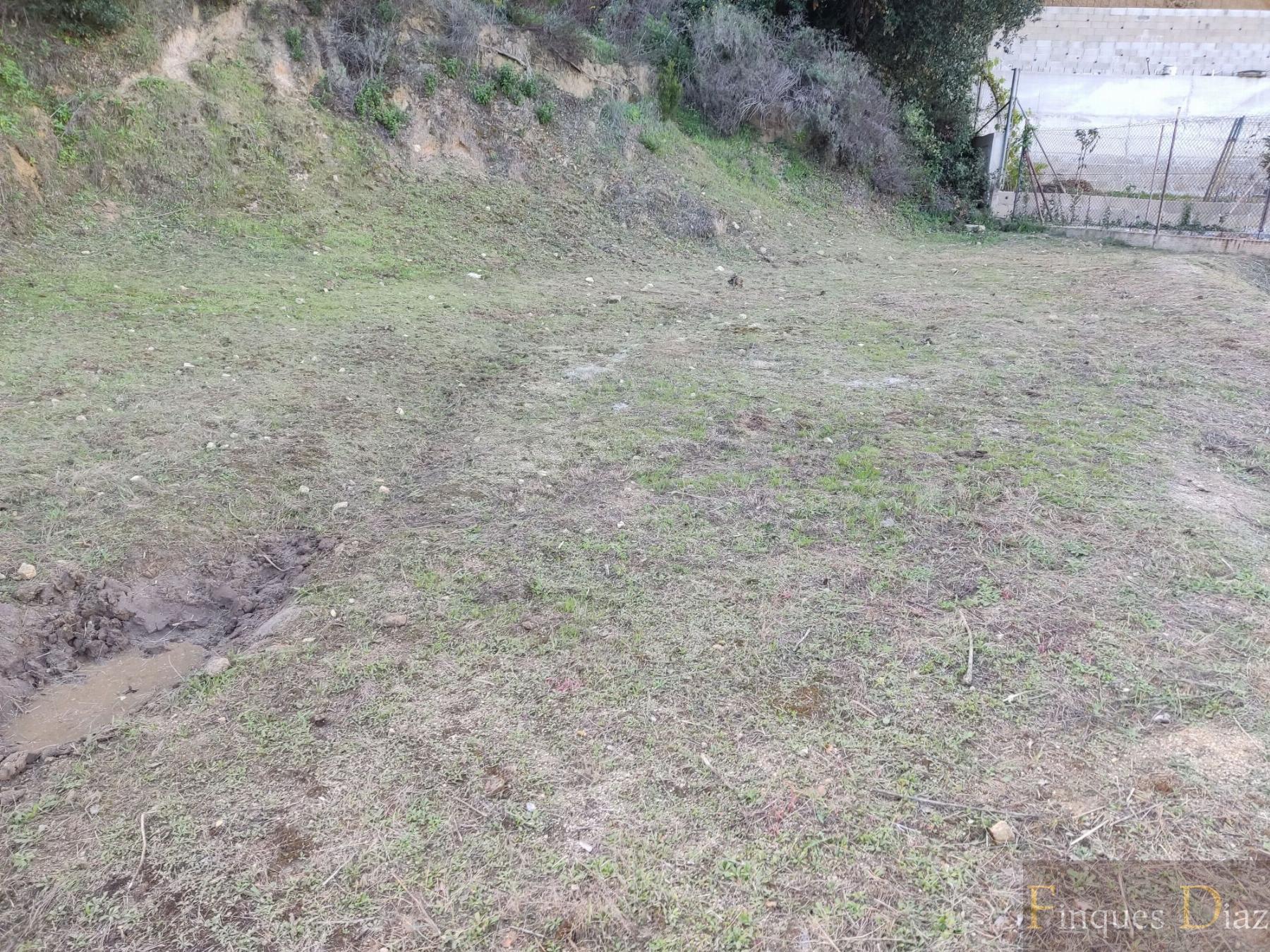 For sale of land in Palafolls