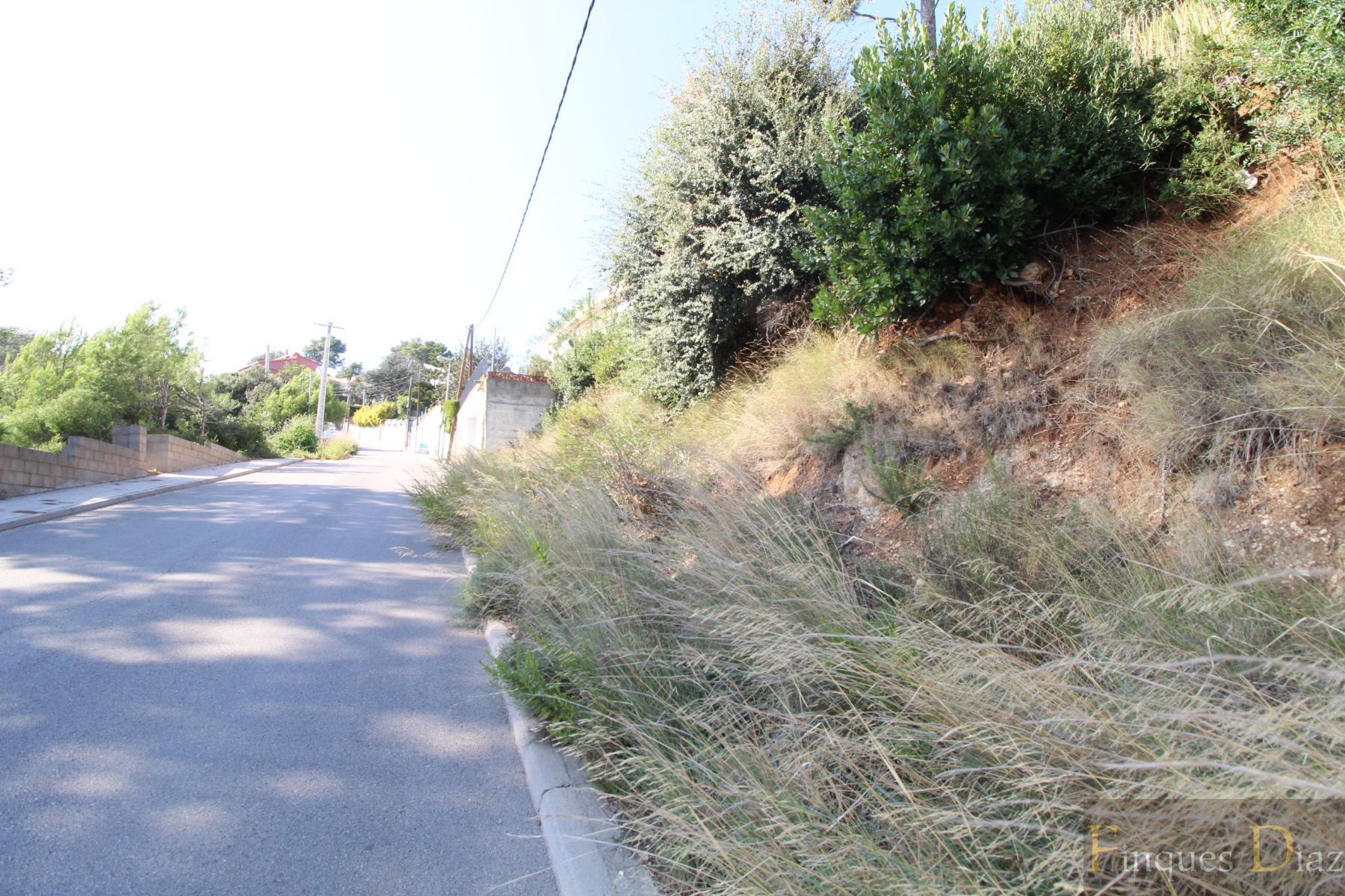 For sale of land in Palafolls