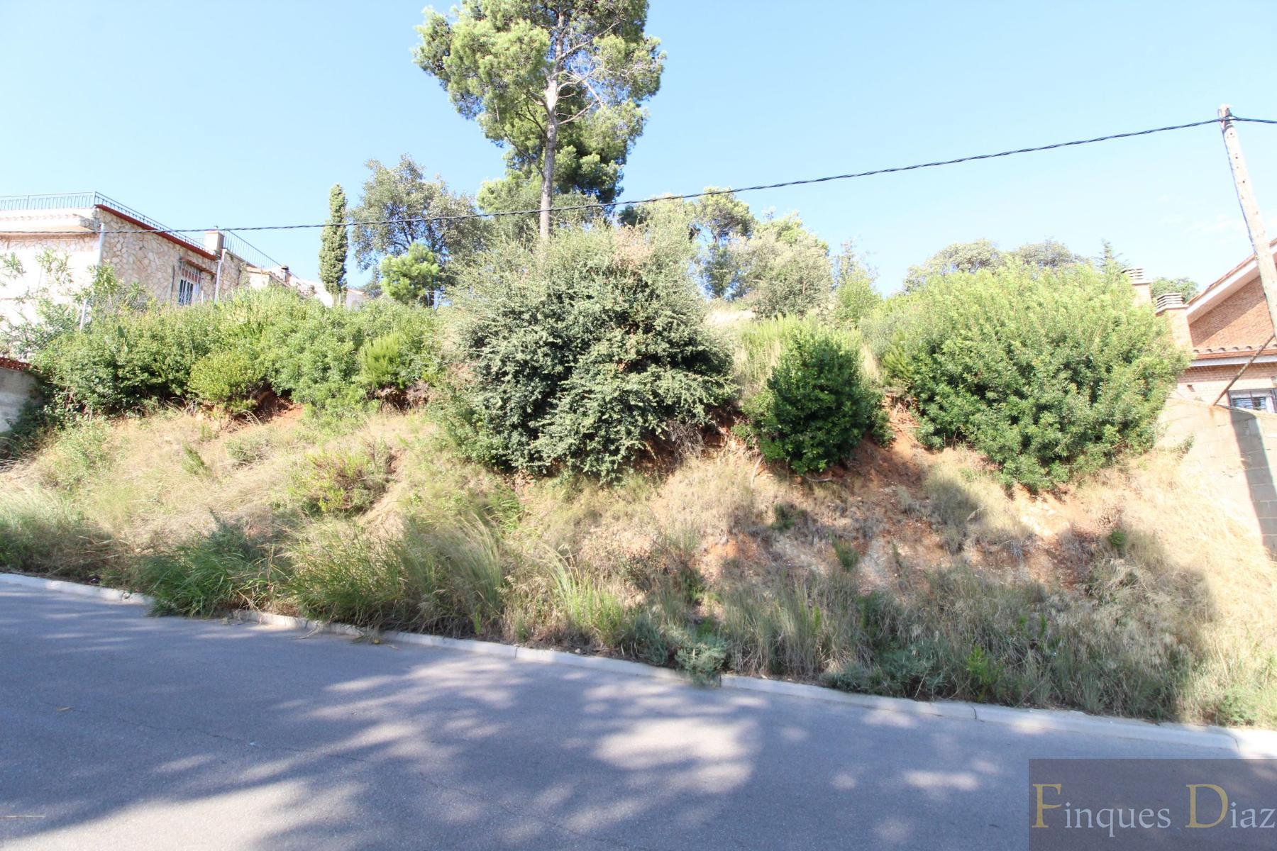 For sale of land in Palafolls