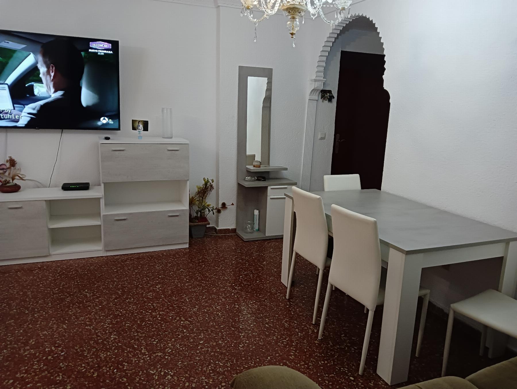 For sale of flat in San Fernando