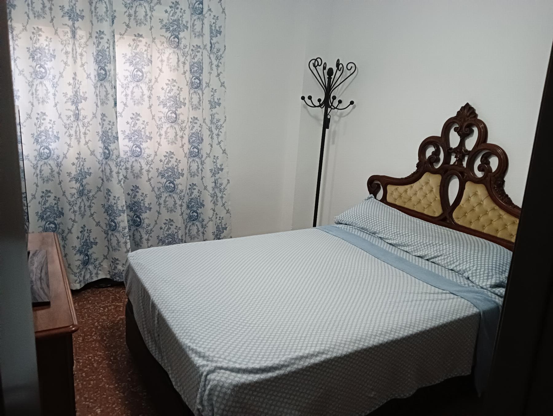 For sale of flat in San Fernando