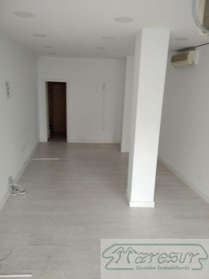 For rent of premises in San Fernando