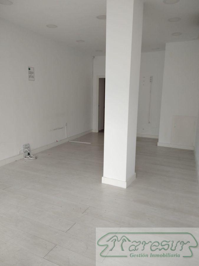 For rent of premises in San Fernando