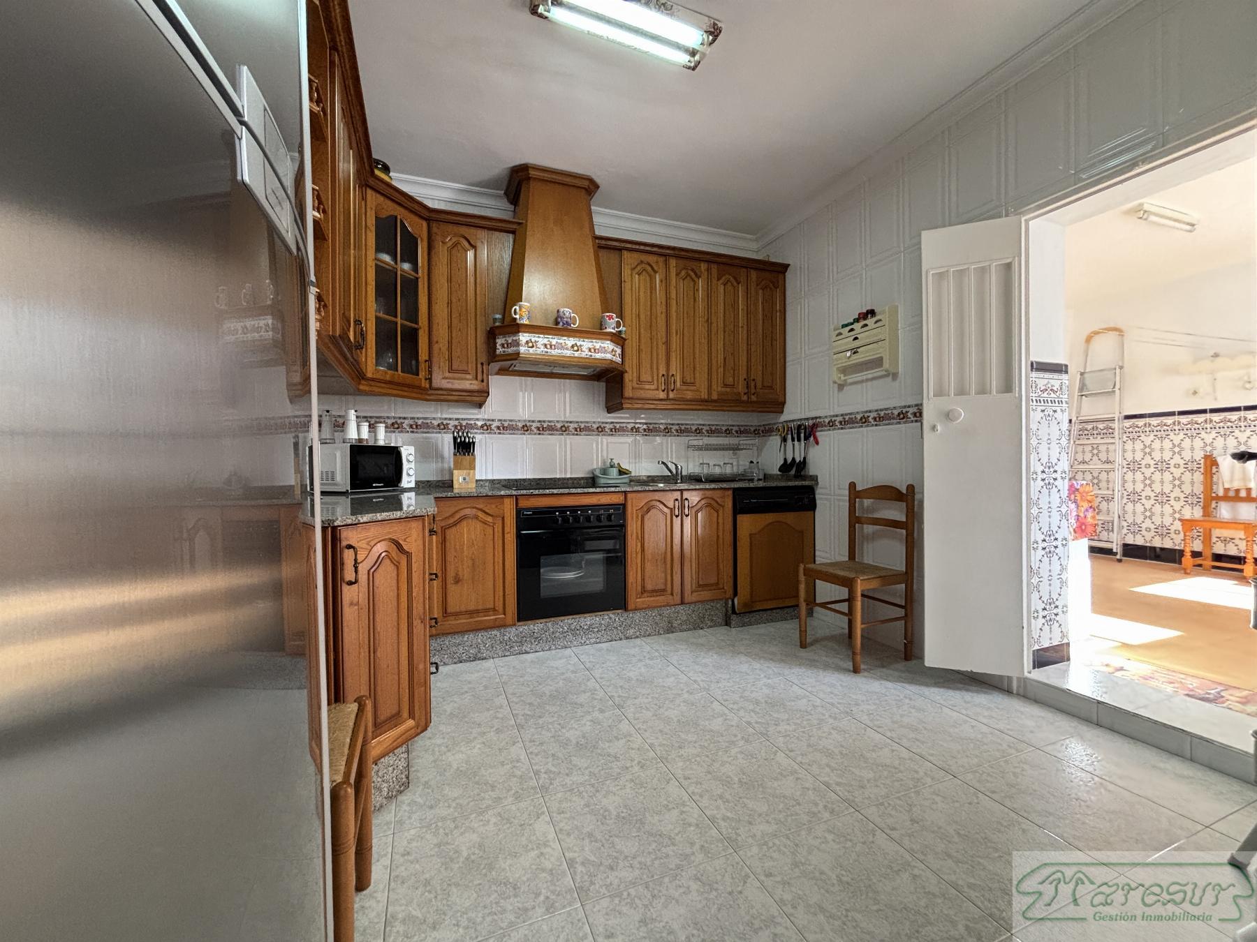 For sale of house in San Fernando