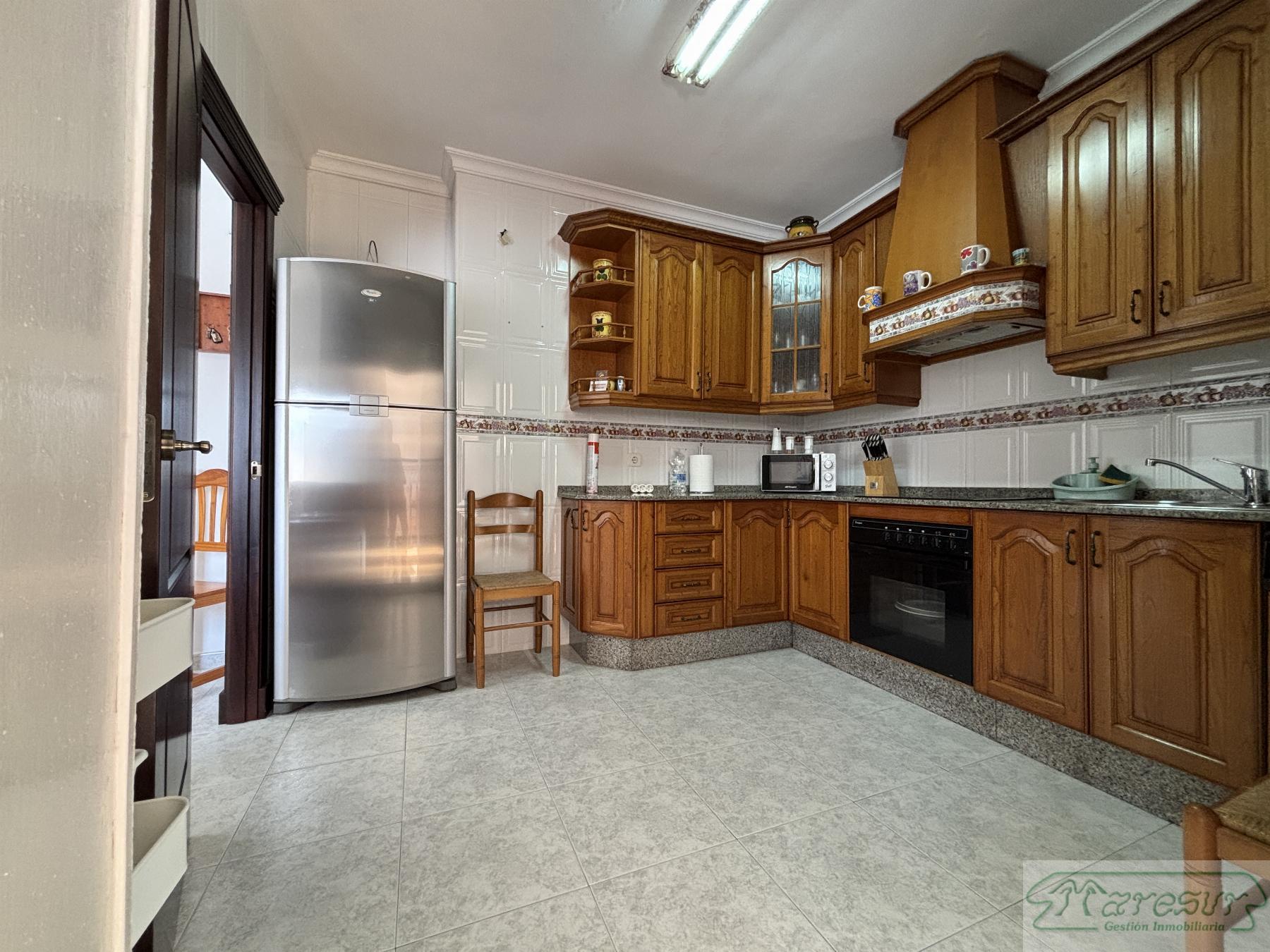For sale of house in San Fernando