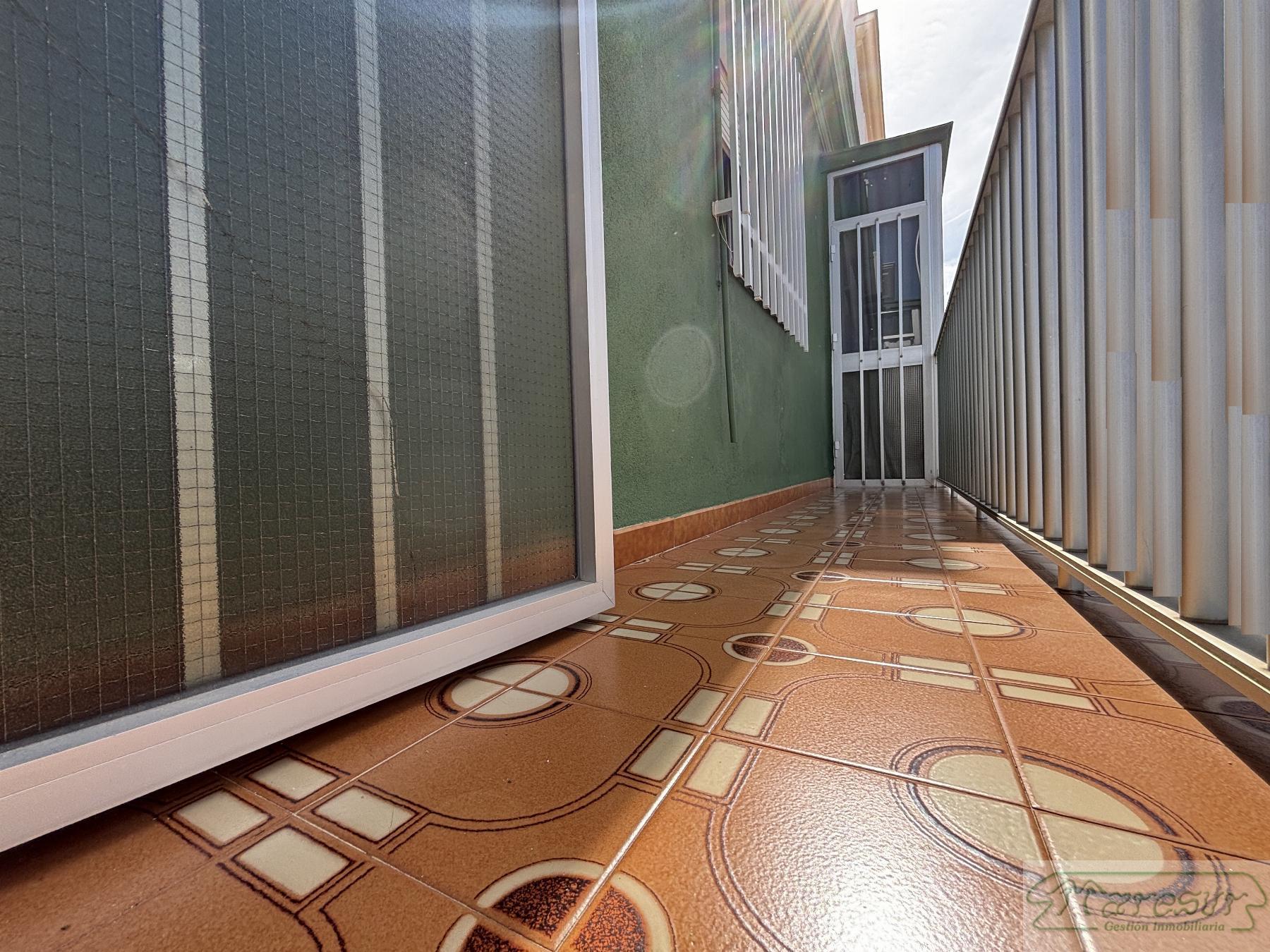 For sale of house in San Fernando